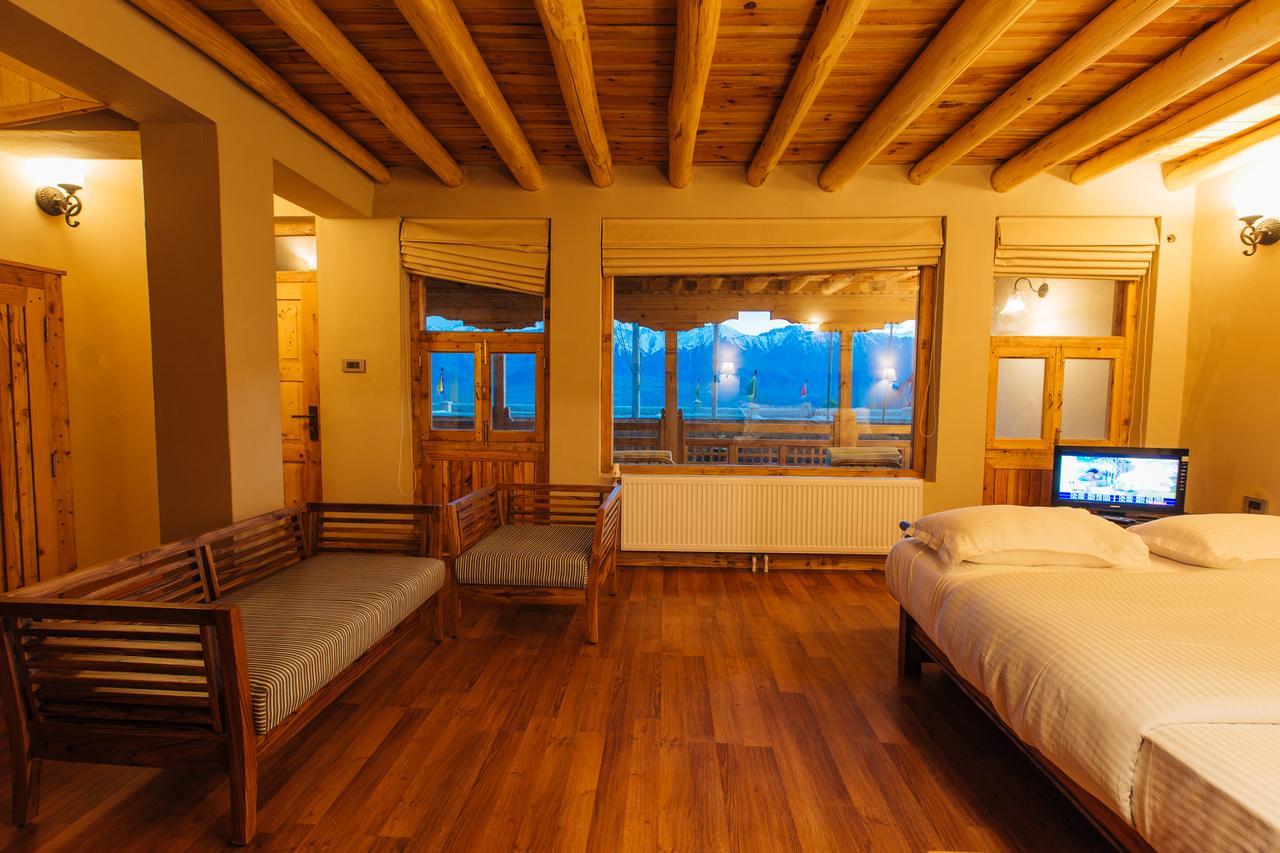 Ladakh Sarai Resort Leh Buitenkant foto